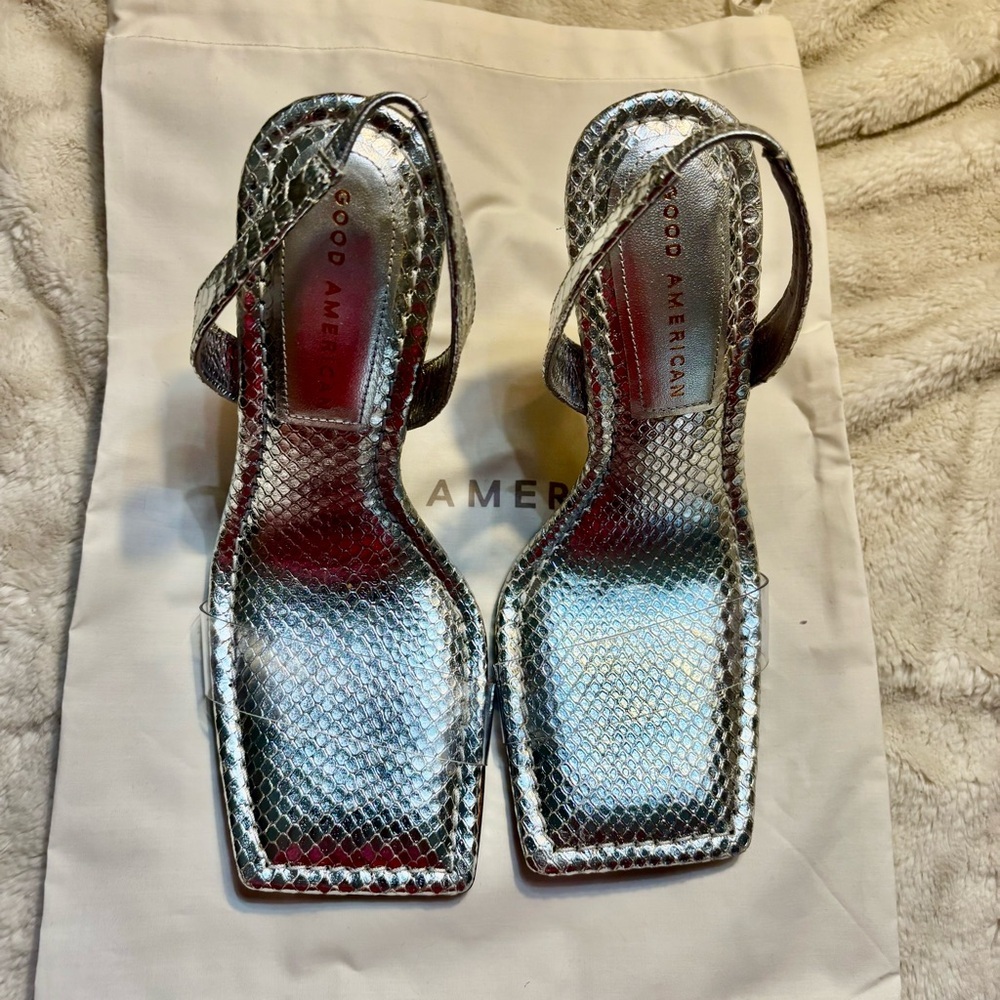 NEW Good American Heels Size 7 Metallic Silver Clear front Strap Made in Spain - Picture 7 of 16